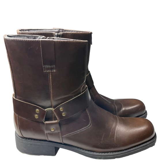 Men's size 13 Brown Faux leather harness biker boots - Picture 3 of 9